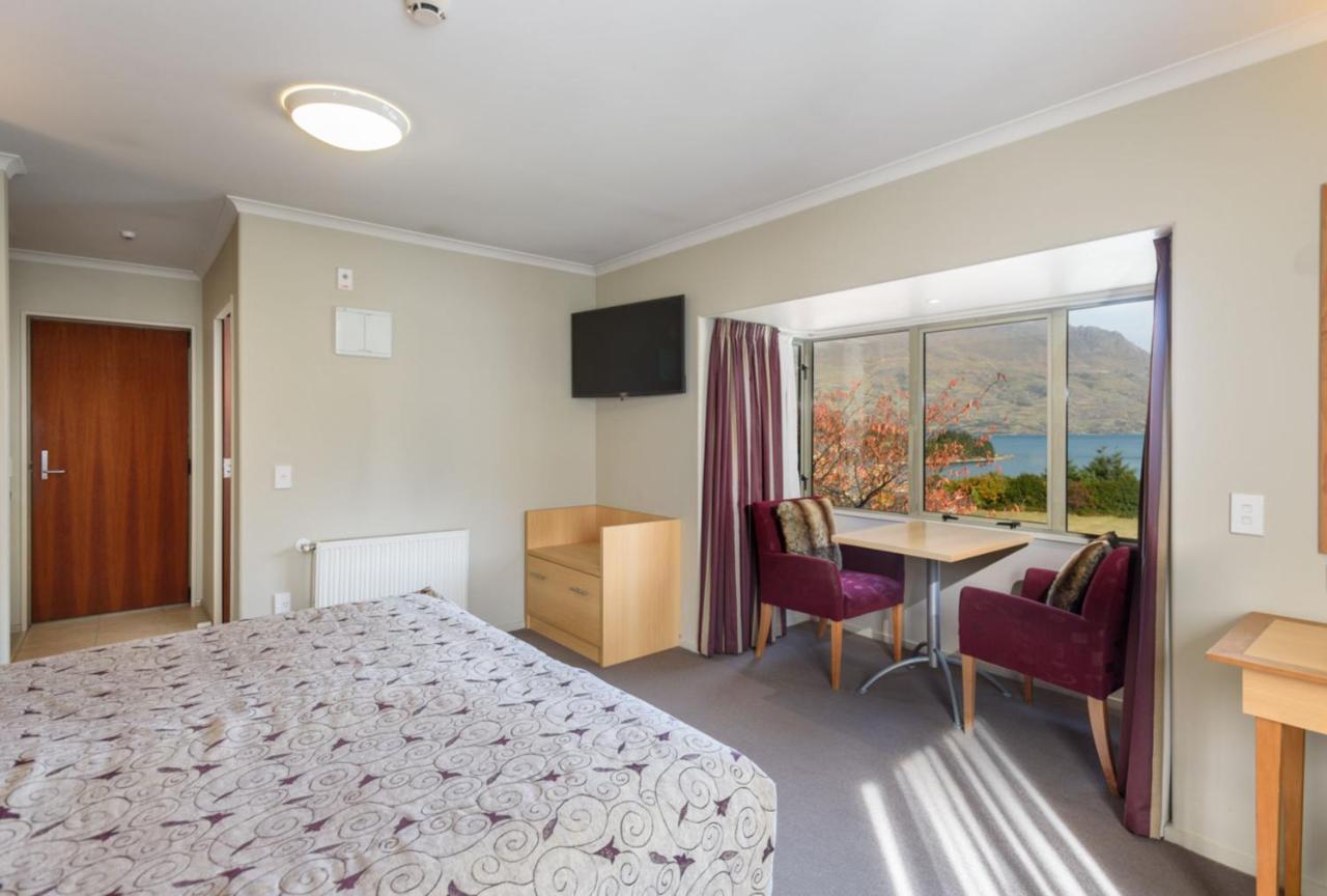 Queenstown Motel Apartments (Adults Only) Экстерьер фото