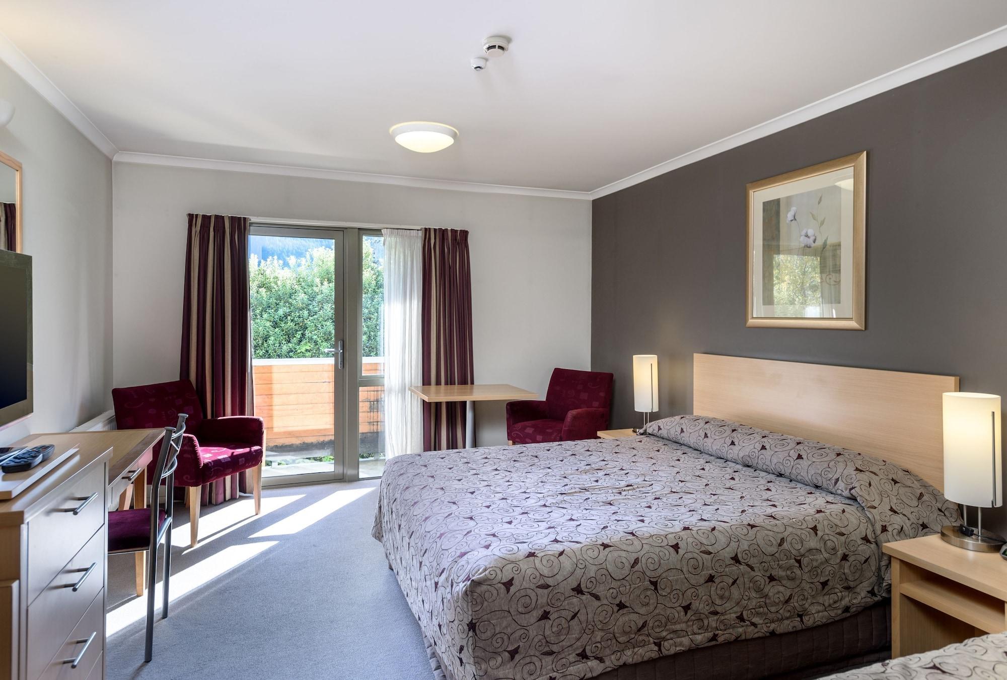 Queenstown Motel Apartments (Adults Only) Экстерьер фото