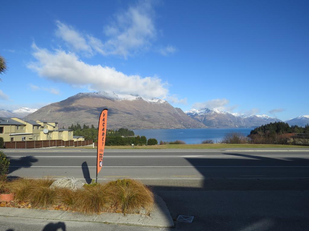 Queenstown Motel Apartments (Adults Only) Экстерьер фото